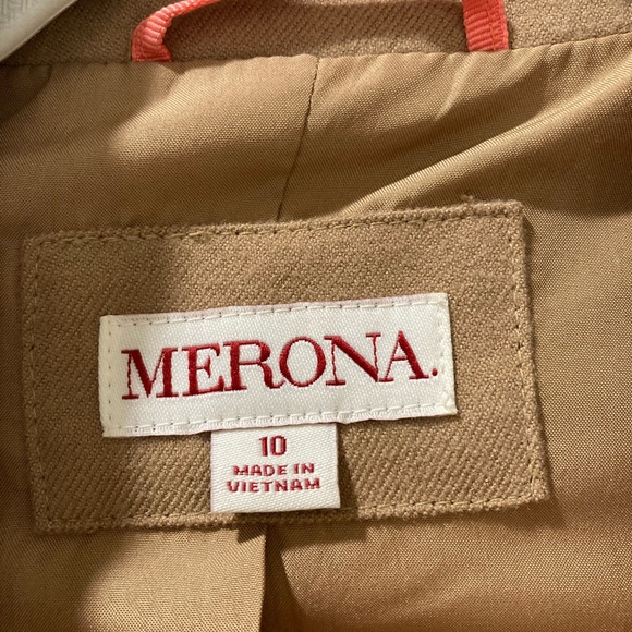 Camel blazer, size 10 - Picture 2 of 9